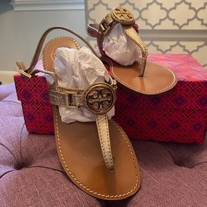 Tory Burch Gold Logo and Buckle Sandals - Size 8